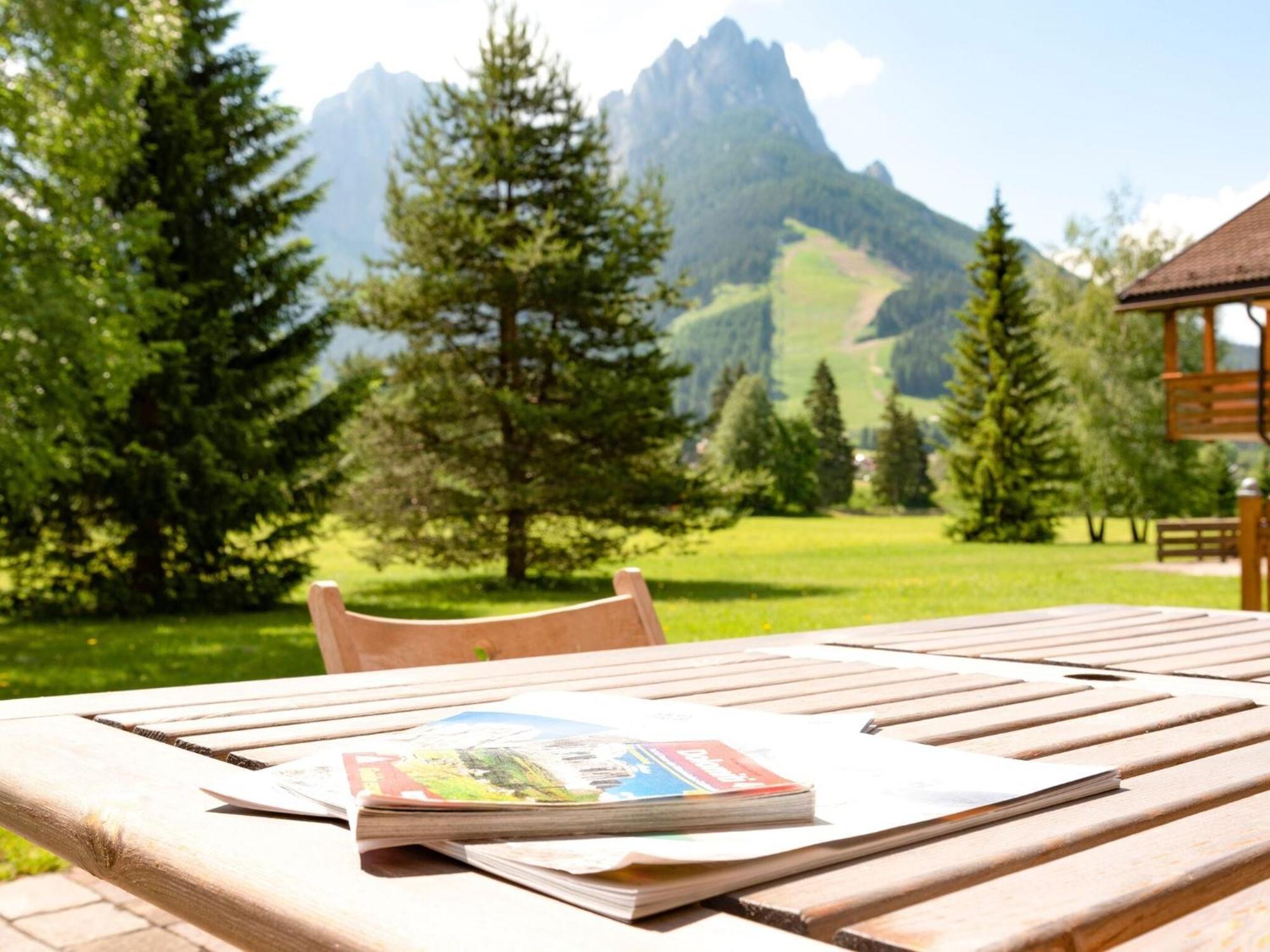 Spacious Chalet With Garden Near Ski Area In Tyrol ポッツァ・ディ・ファッサ エクステリア 写真