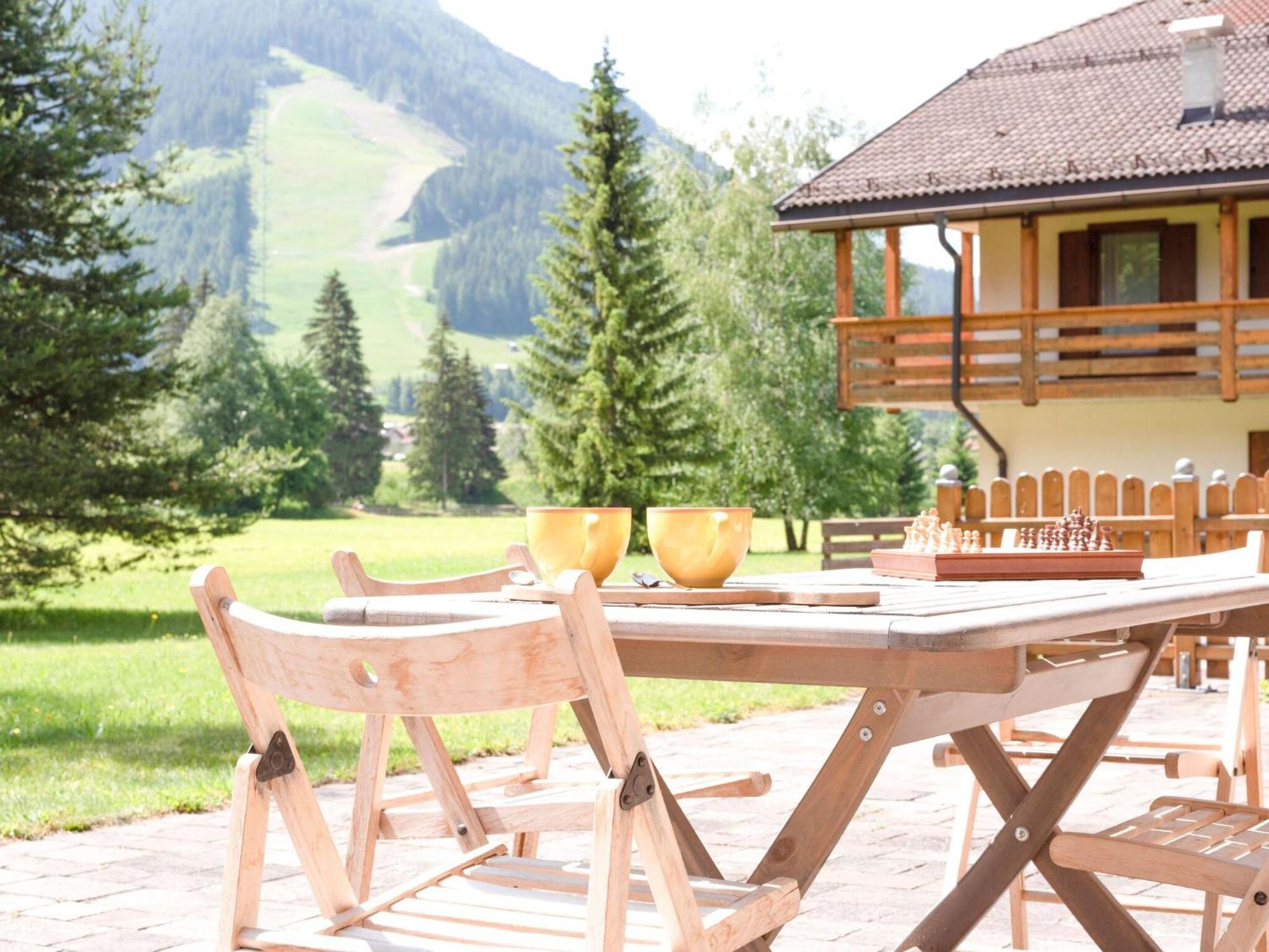 Spacious Chalet With Garden Near Ski Area In Tyrol ポッツァ・ディ・ファッサ エクステリア 写真